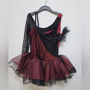 Dance/halloween costumes. Size: medium adult